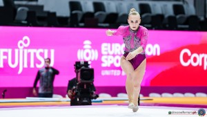 wag aa f damato asia ita sfe07275 copia simone ferraro ph